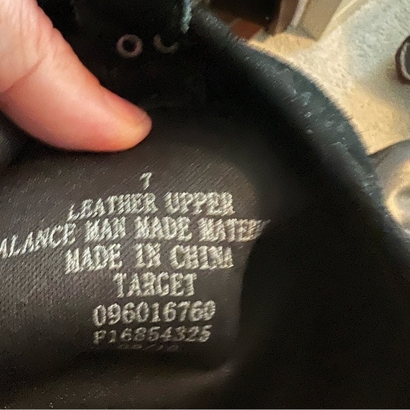 Target Women's Shoe Size 7 Black Faux Leather Pull On Boots - Picture 2 of 5